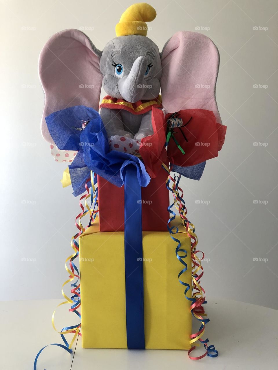 Dumbo Circus Theme Gift