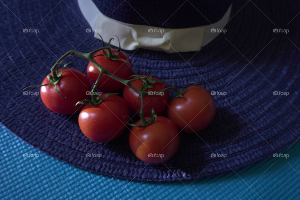 Red tomatoes