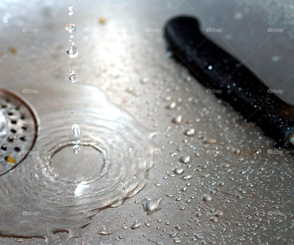kitchen water metal waterdrops by lexlebeur