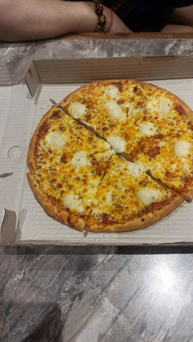 Margarita Pizza