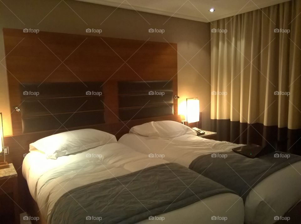Bed, Bedroom, Furniture, Hotel, Lamp