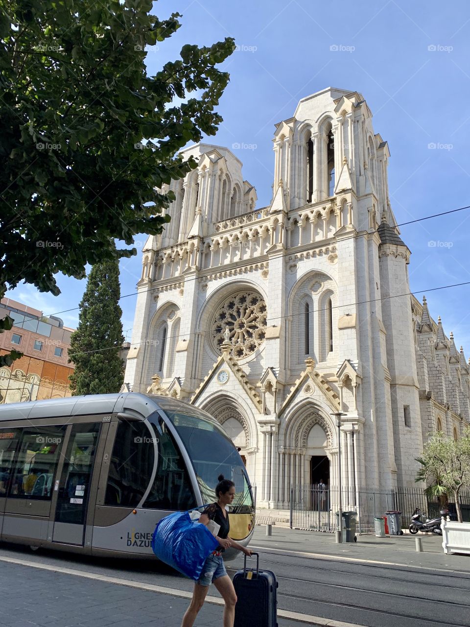 Interesting Juxtaposition 