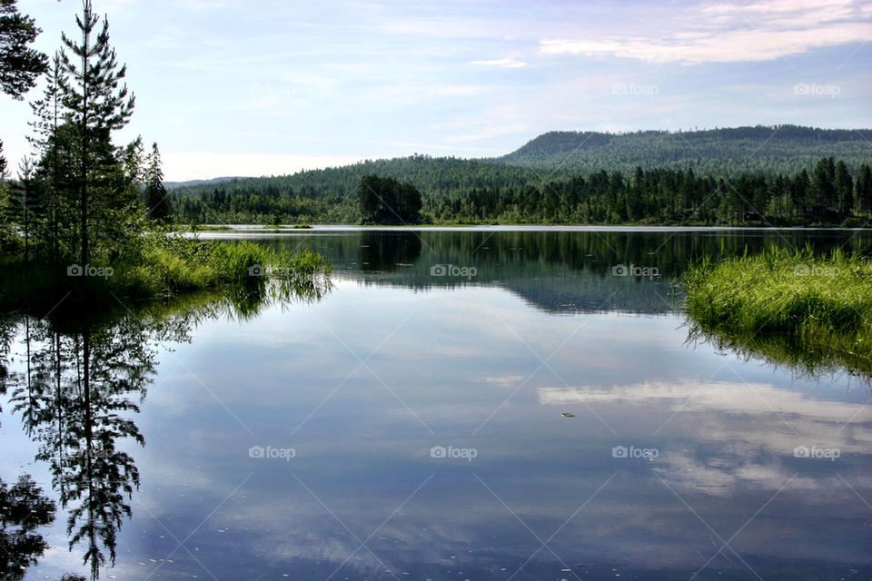 sommar berg himmel vatten by ka71