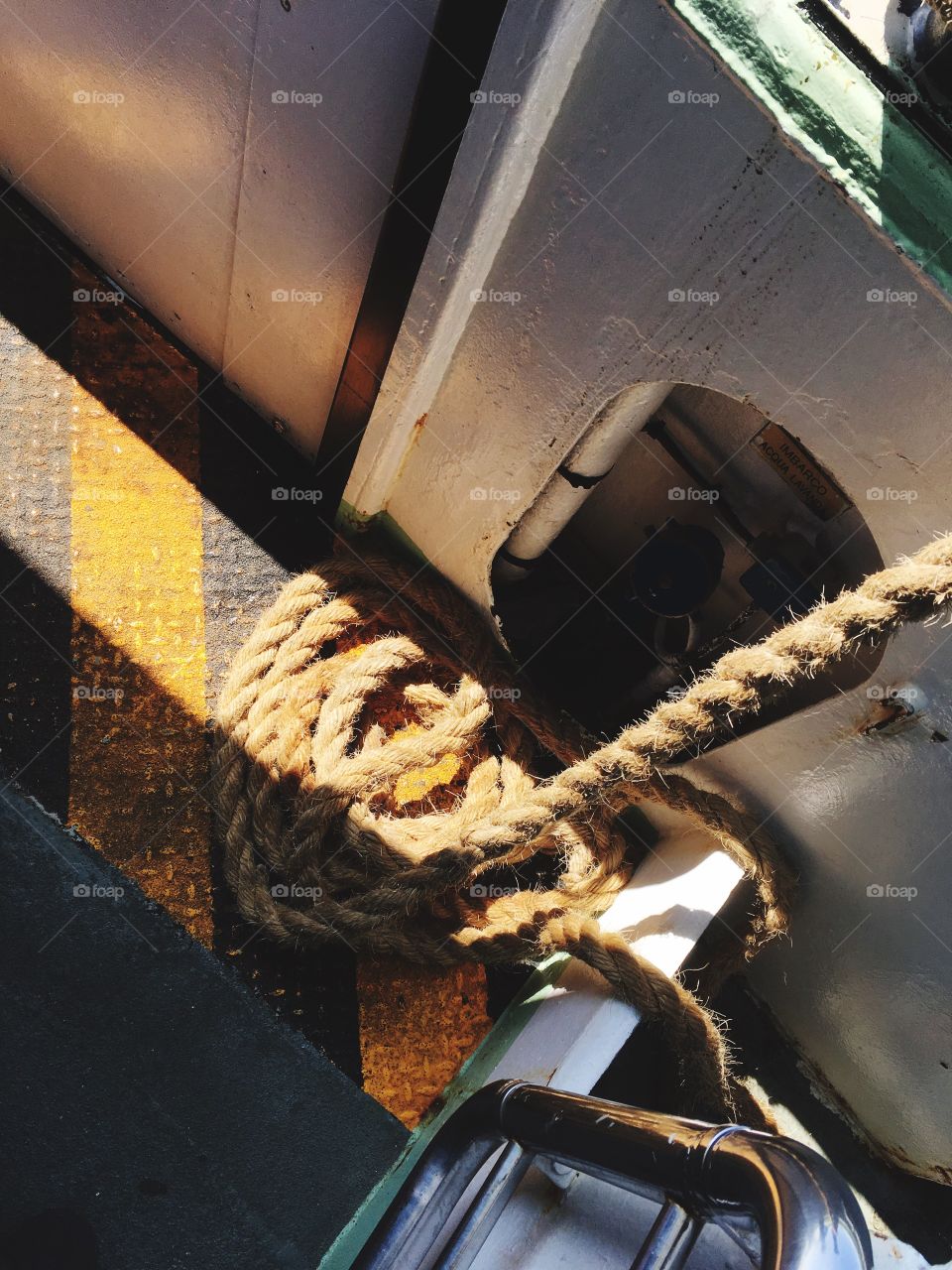 A rope on the boat 
