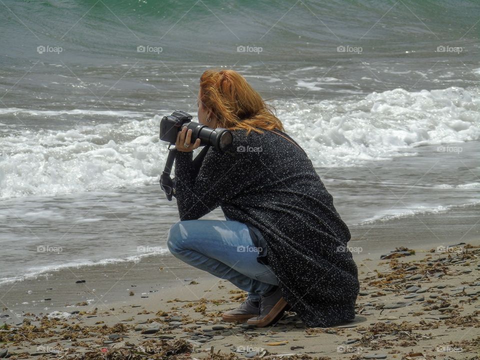 Mujer,woman,camara ,fotos,mar,agua,playa 