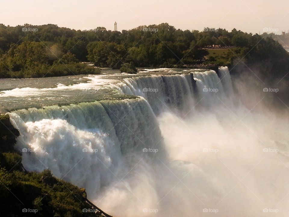 Niagara water fall. 