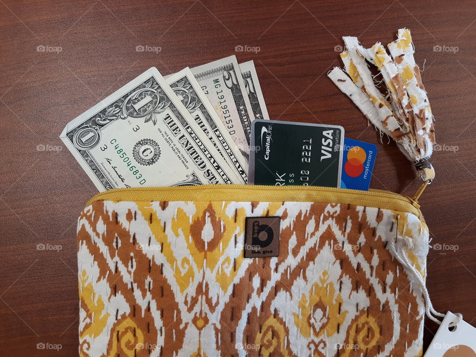 Time to travel with my friends, Visa and Master Card in my wallet