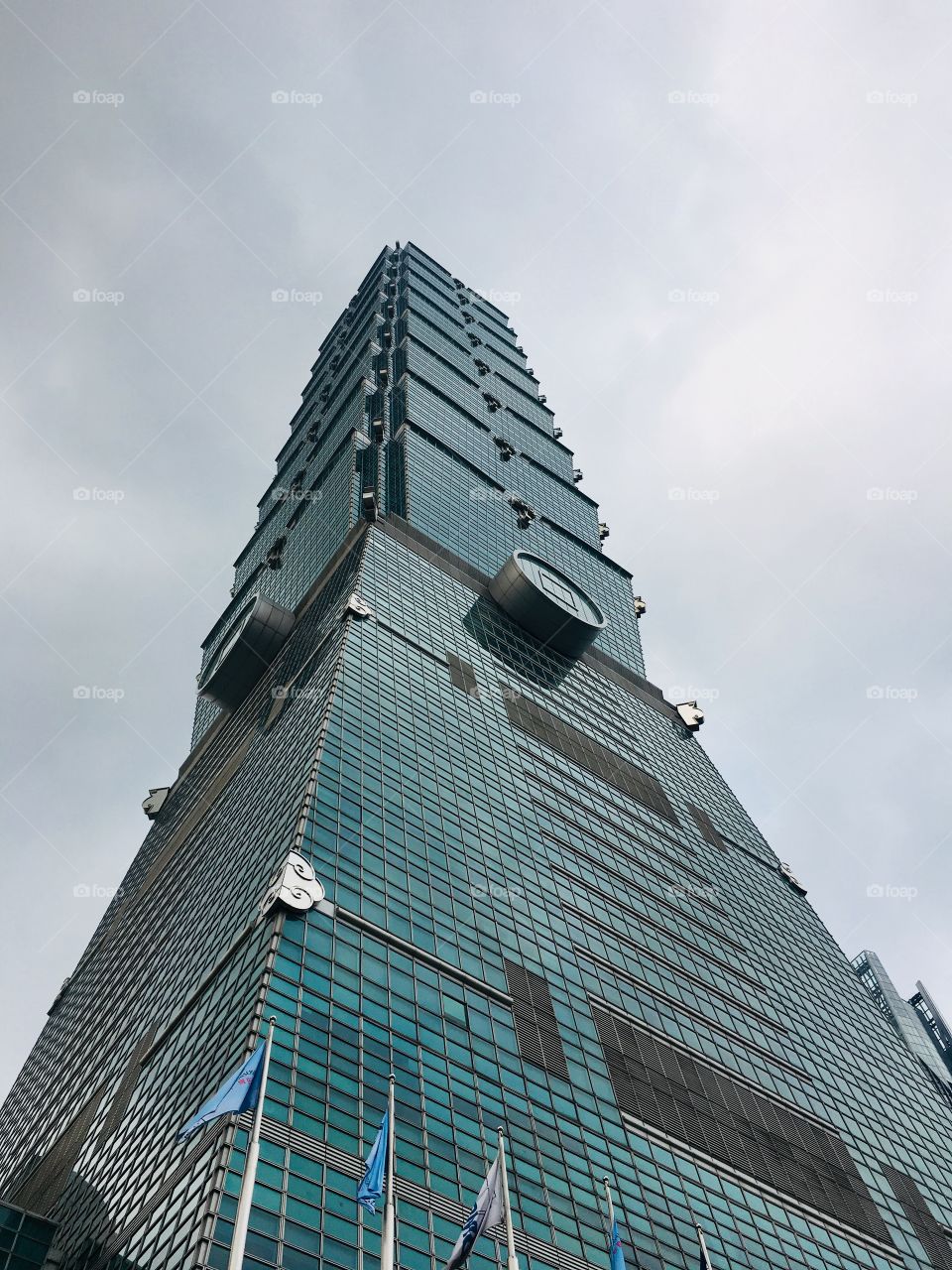 Taipei 101 skyscraper architecture tall building in Taiwan 