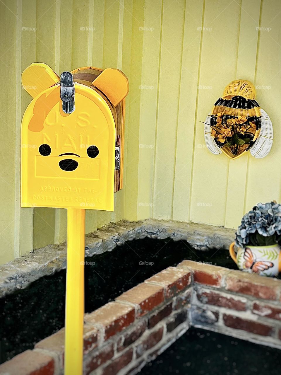 Winnie the Pooh Mailbox