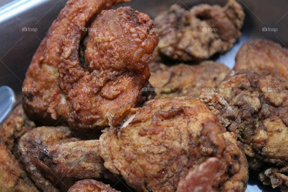 Crunchy fried chicken for a nice meal. love it!