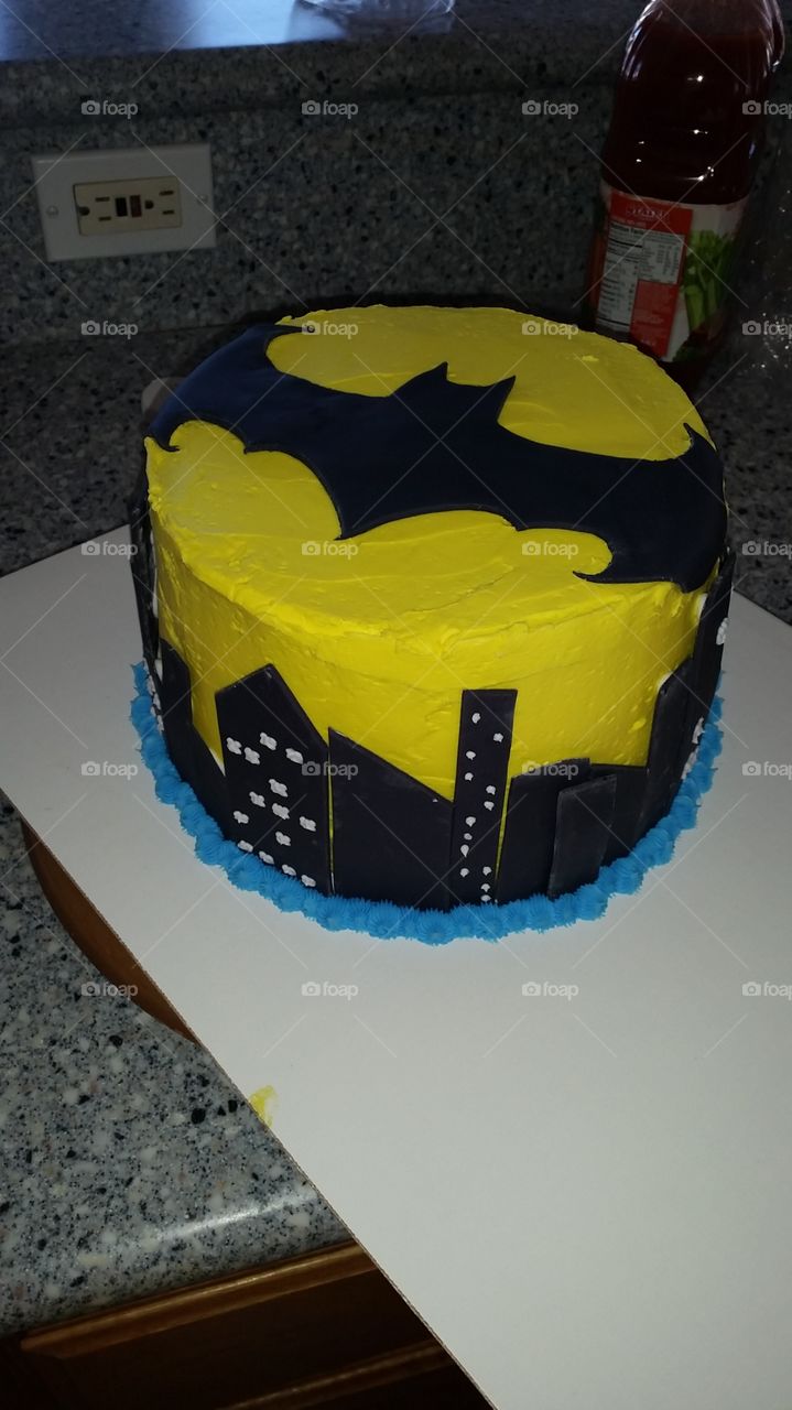 batman cake. birthday cake I made