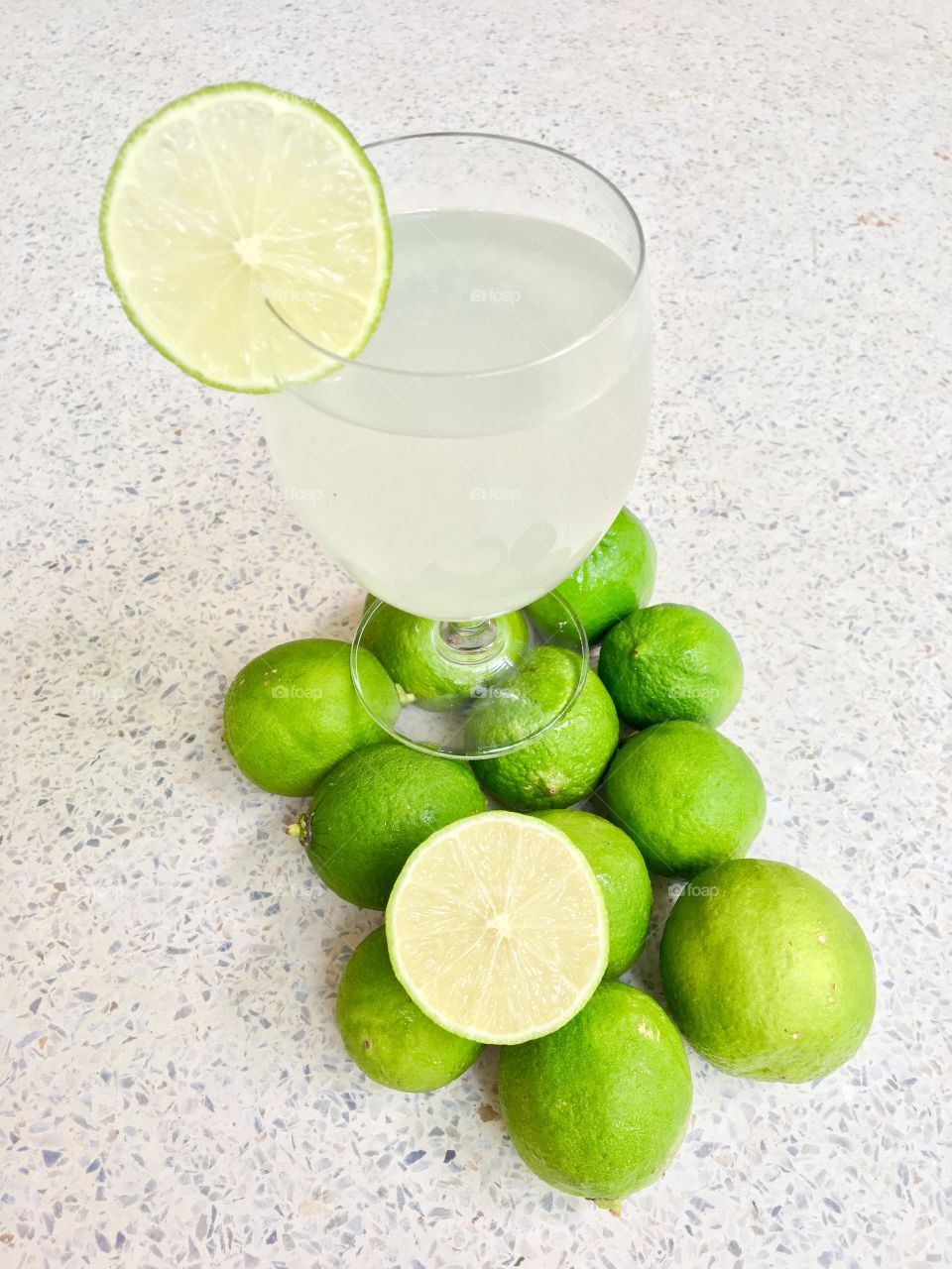 lemonade with fresh slice