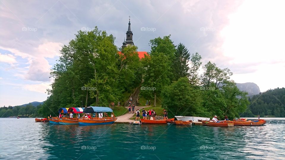 Paddling in Bled