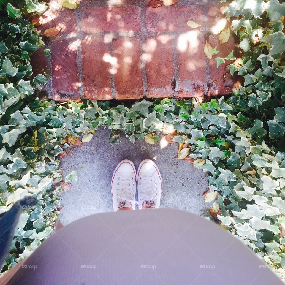 Warning: Object in photo may make your feet look small 