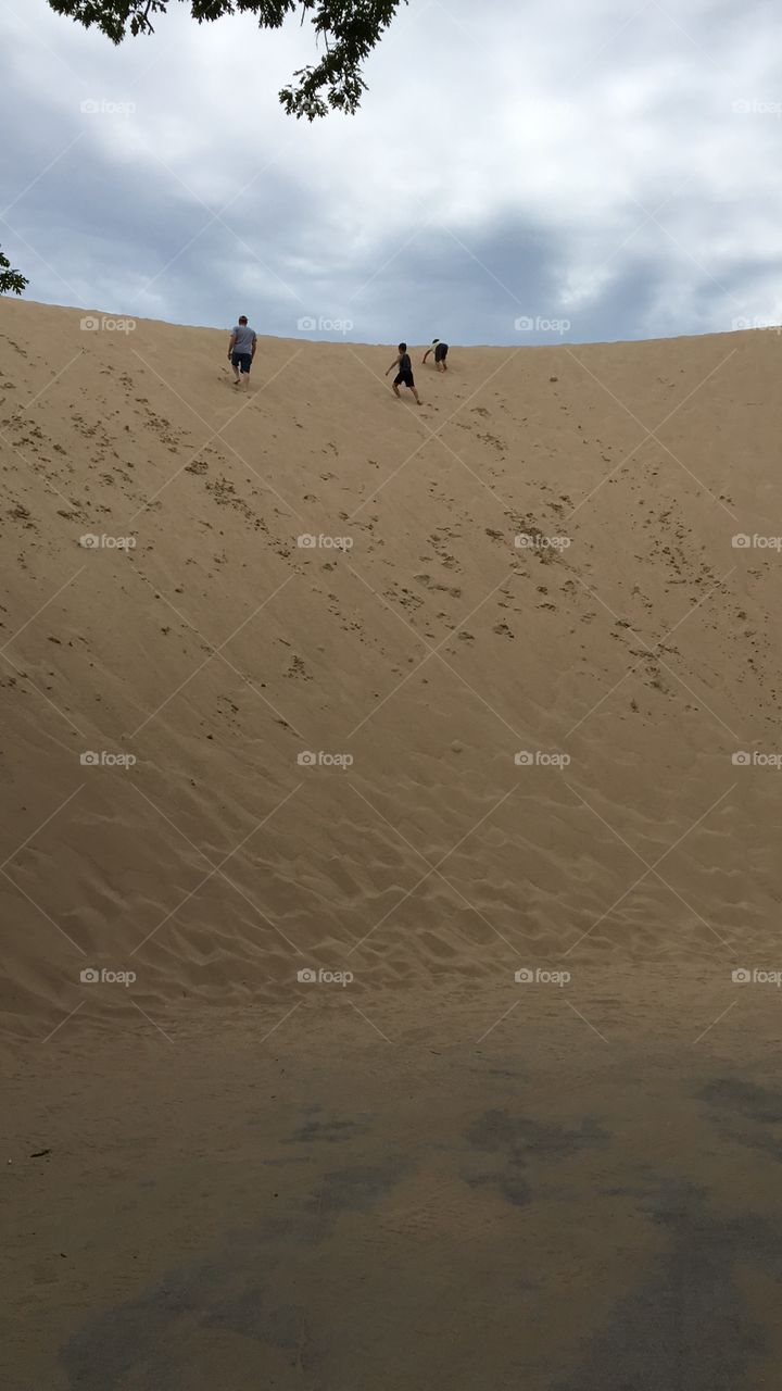 Sand hill climbing