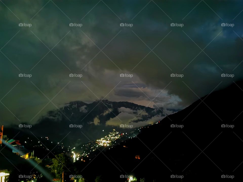 Night himalayan countryside view