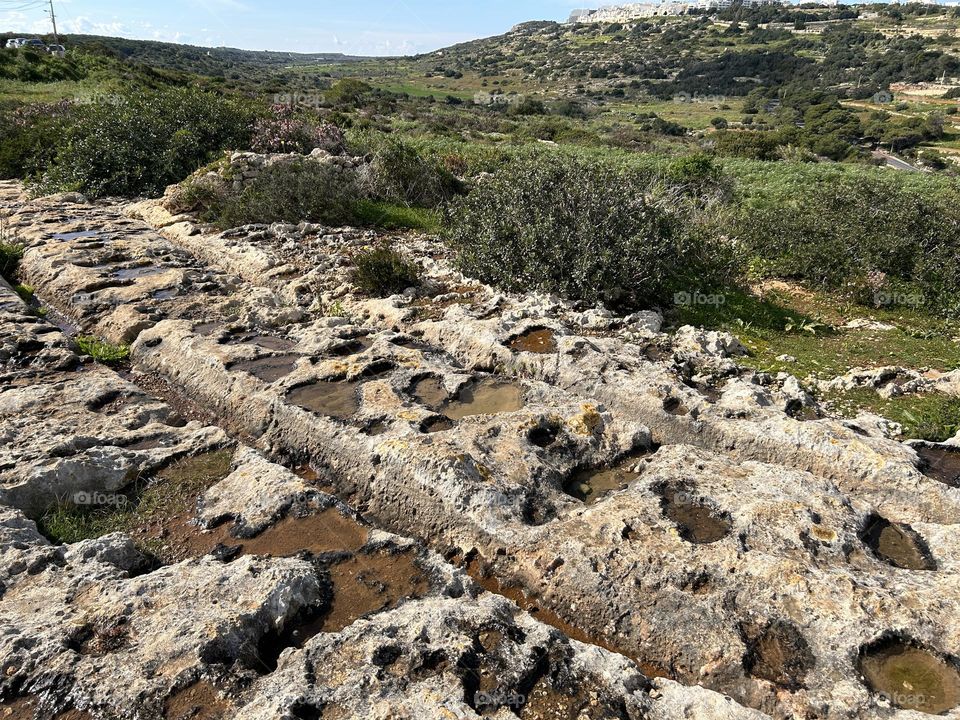 Bronze Age wheel ruts on Malta 