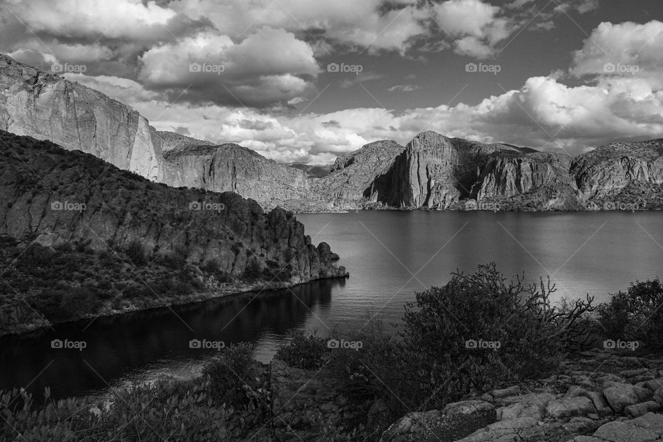 A stunning scene from Canyon Lake in Arizona