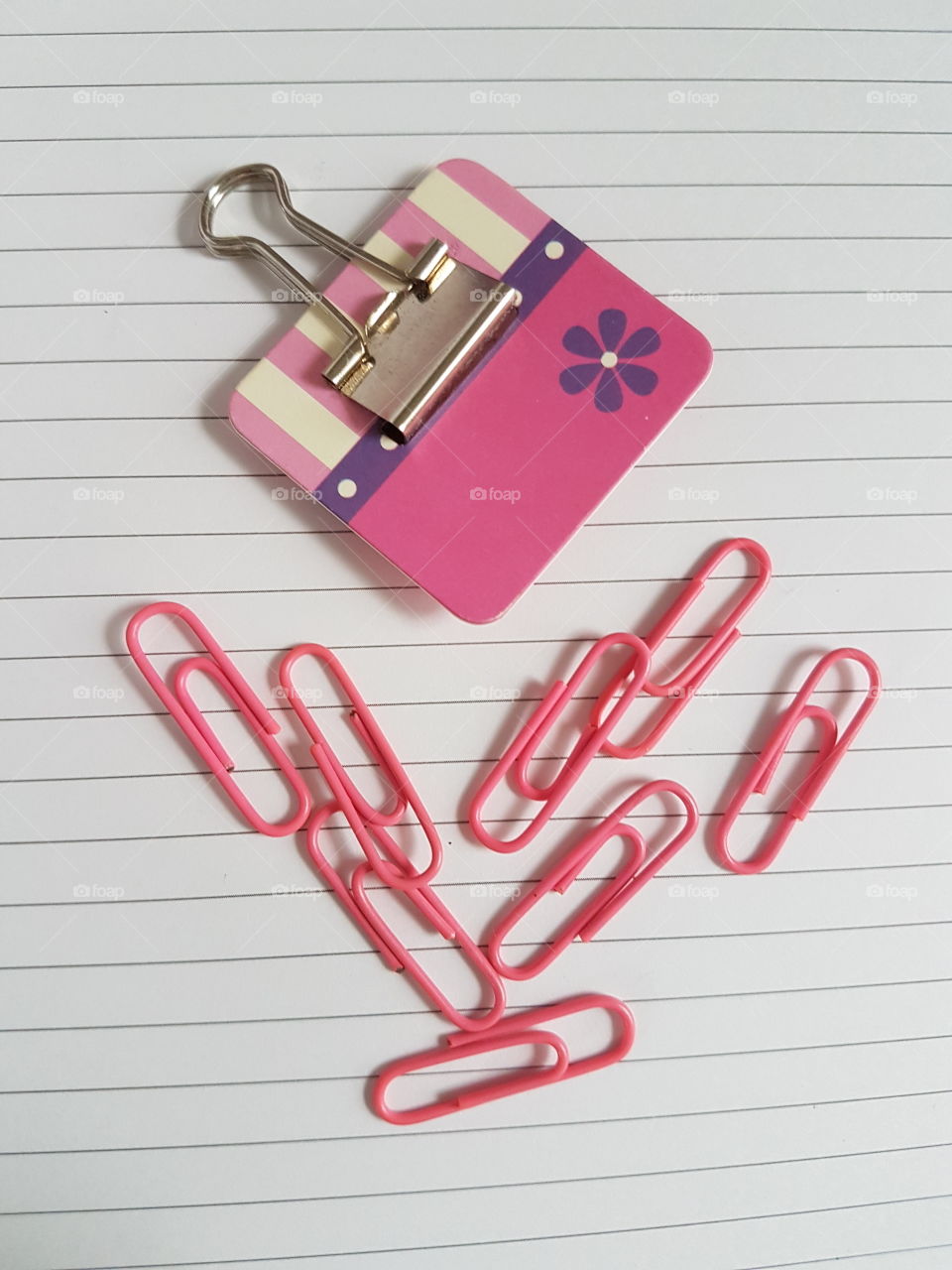 Pink paper clips