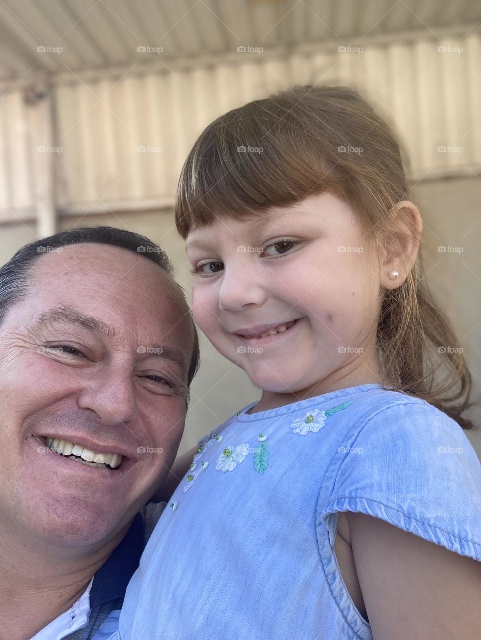 🇺🇸 My daughter Estela is my reason for living!  With your sweet smile, fatherhood is my meaning. / 🇧🇷 Minha filha Estela é a razão do meu viver! Com seu doce sorriso, a paternidade é o meu sentido.