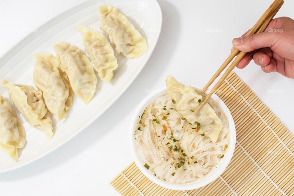 Asian food lover from a Filipino. Pho and dumplings are so good together! Who wouldn’t love this combo? I’m addicted to it! Yummm!