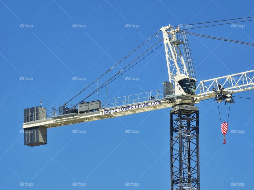 Industrial crane