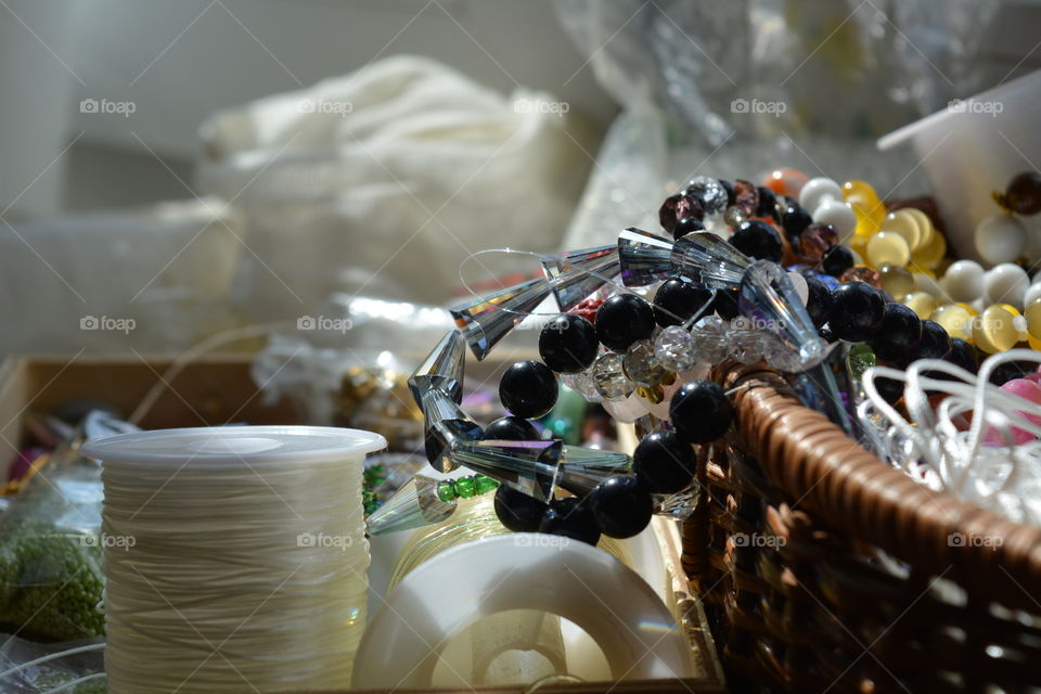 Close-up of nylon spool and necklace