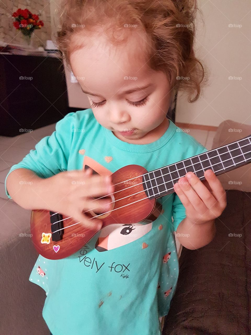 girl, guittar, little.