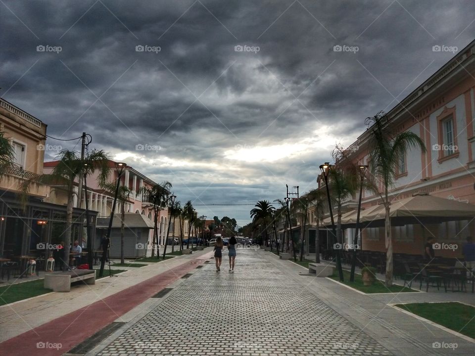 When the sun goes down behind these outstanding clouds!