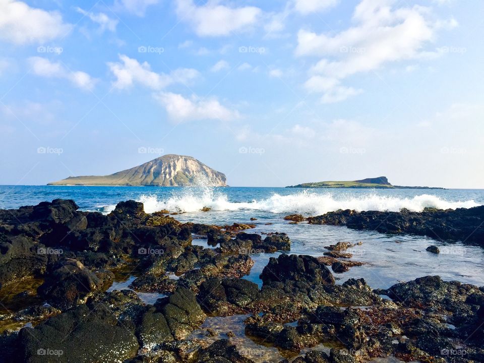 Makapu'u Bay. Photo of Makapu'u Bay and Rabbit Island in East Oahu