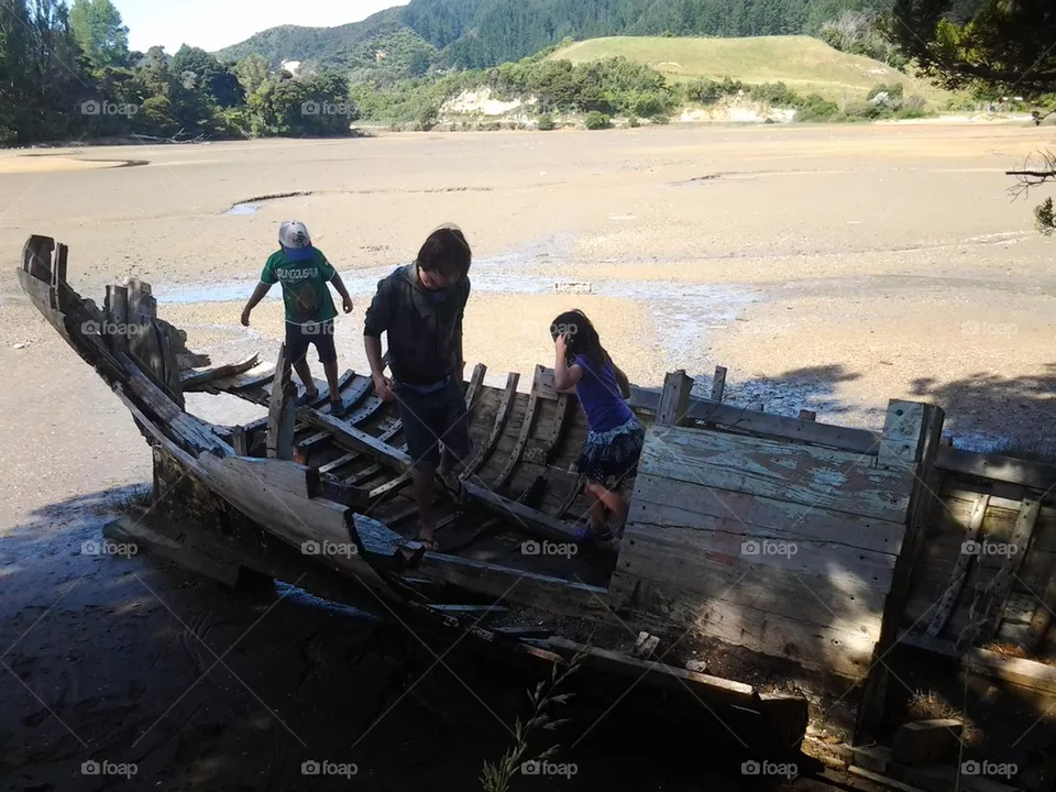 shipwreck