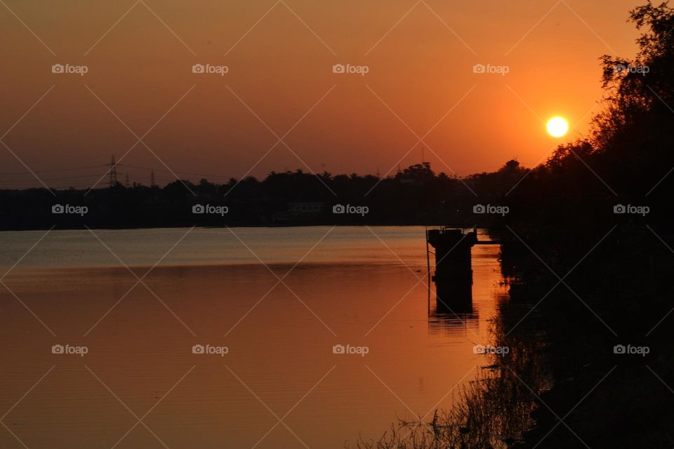 sunsets by the lake🧡