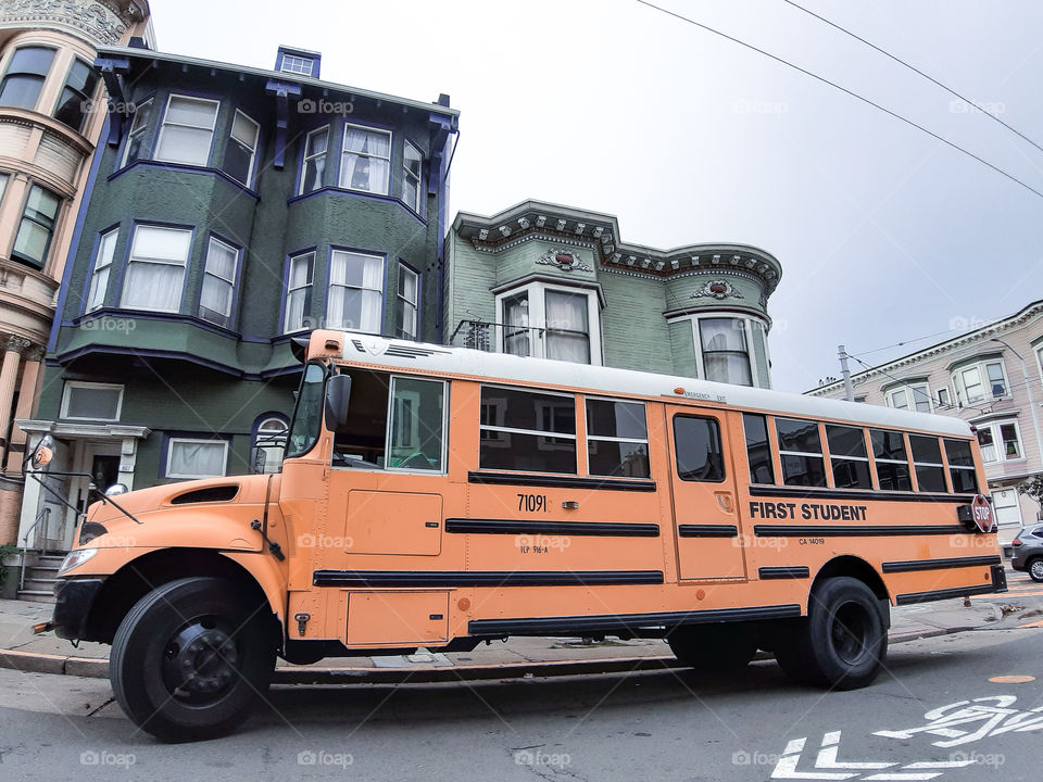 School bus at San Francisco. 🚌🚐😉