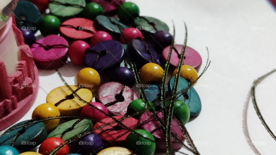 Stunningly beautiful multicoloured round beads