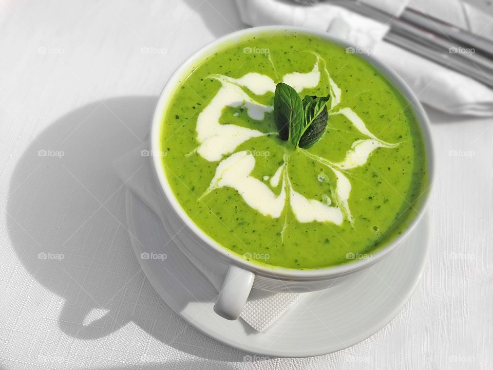 Green food soup 