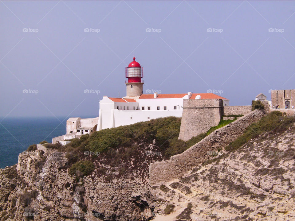 Leuchtturm an der Küste von Portugal