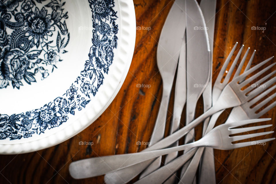 fork and plate