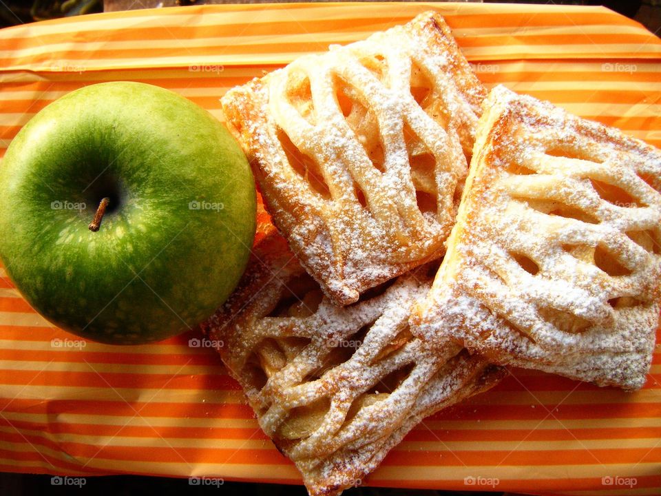 Apple puff pastries