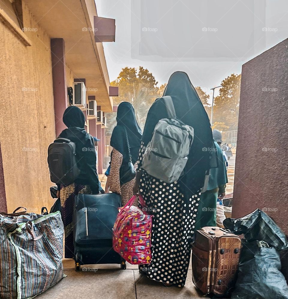 It’s going-home season! Students pack out of Queen Amina hostel in Ahmadu Bello University ahead of the presidential and gubernatorial elections of Nigeria. 