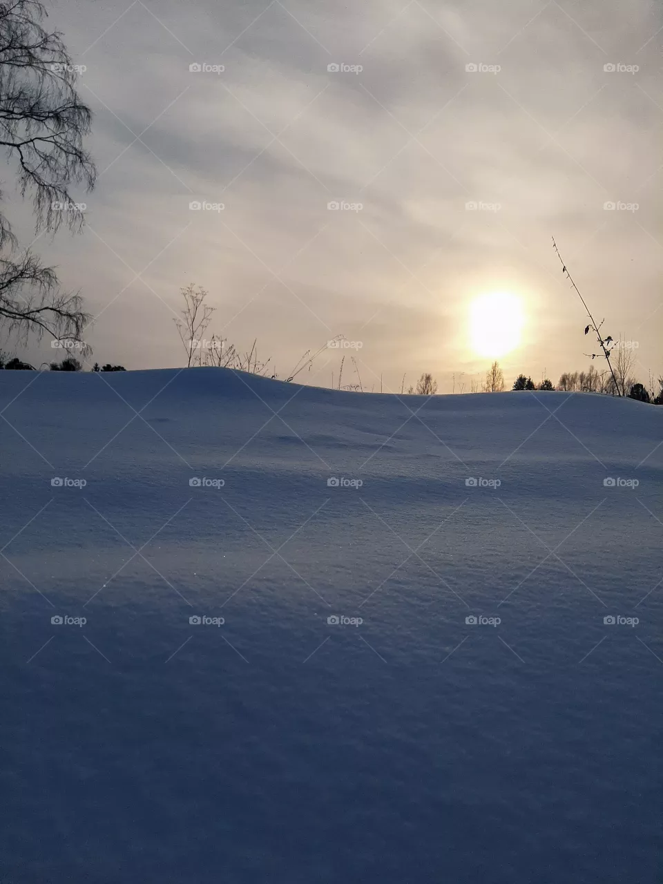 снег и солнце