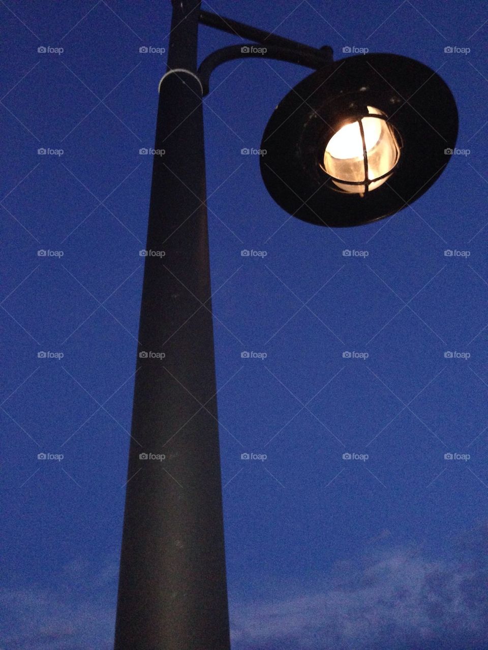 Light pole