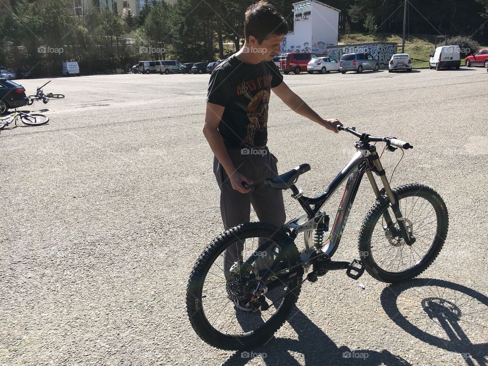 Wheel, Bike, Cyclist, People, Vehicle