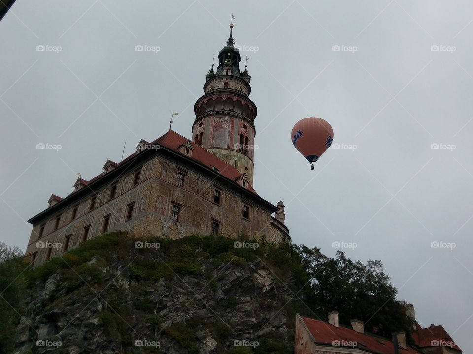 Castle and balloon in Český Krumlov