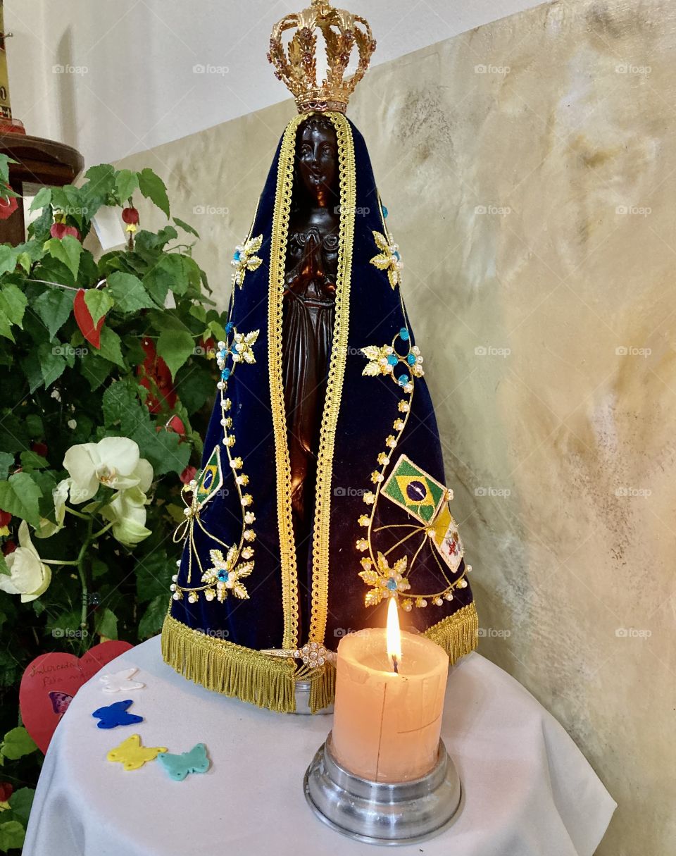 🙏 🇪🇸 Oh Maria, ruega por nosotros que recurrimos a ti.  Amén.  🇧🇷 Ó Maria, Nossa Senhora, rogai por nós que recorremos a vós. Amém. / 🇺🇸 O Mary, pray for us that we turn to you.  Amen. / 🇮🇹 O Madonna, prega per noi che ci rivolgiamo a te. Amen. 