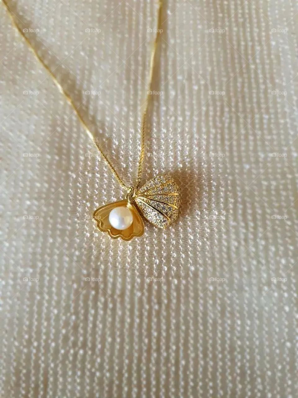 A very beautiful picture, and there is no better picture than it. There is no better picture of green herbs and colorful, red and white roses than it. Glory be to God, the natural and picturesque view, and there is no more