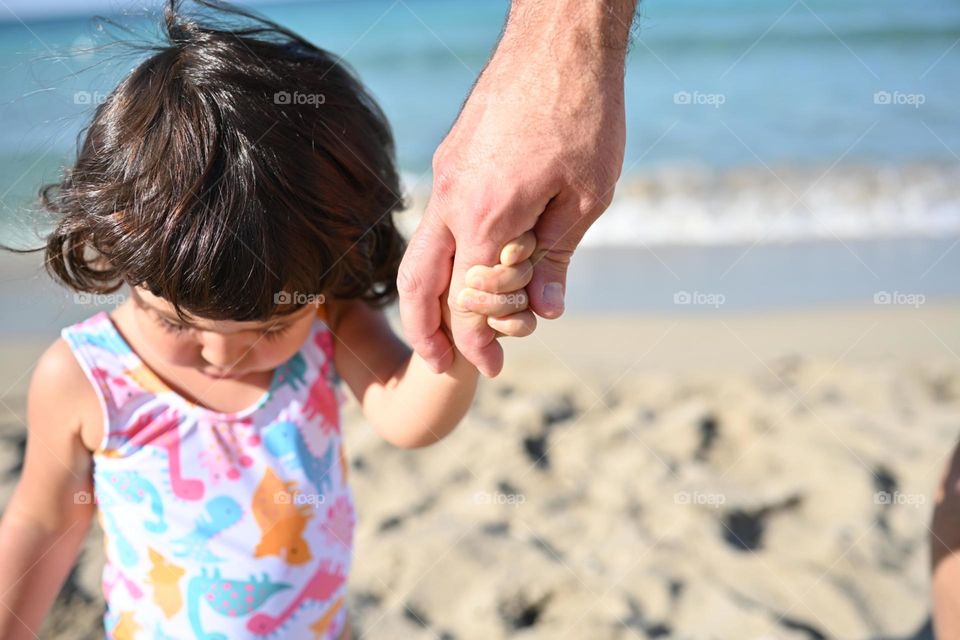 walk on the beach with my daughter in the summer