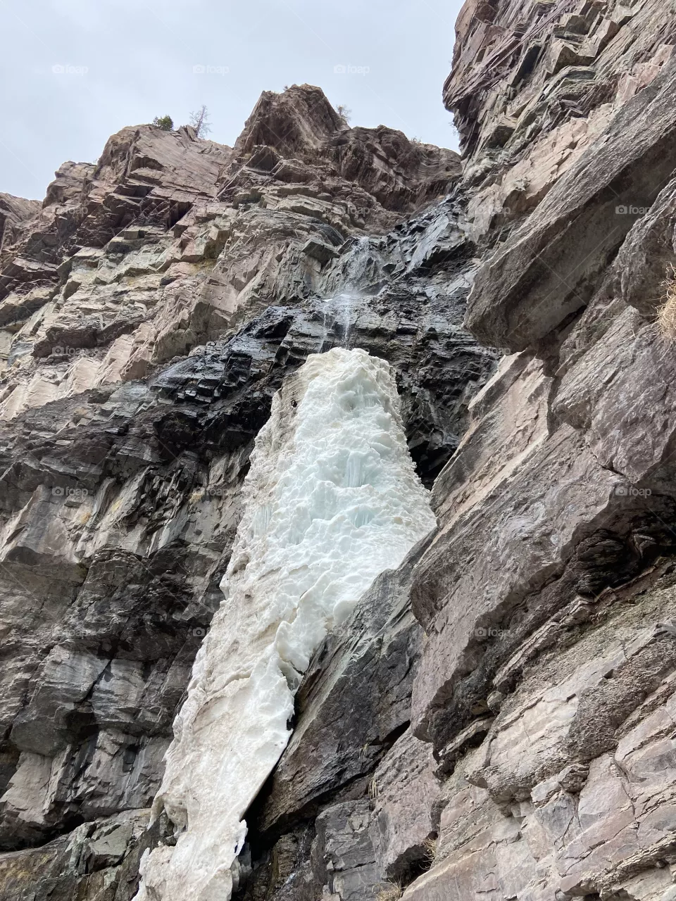 Frozen waterfall 