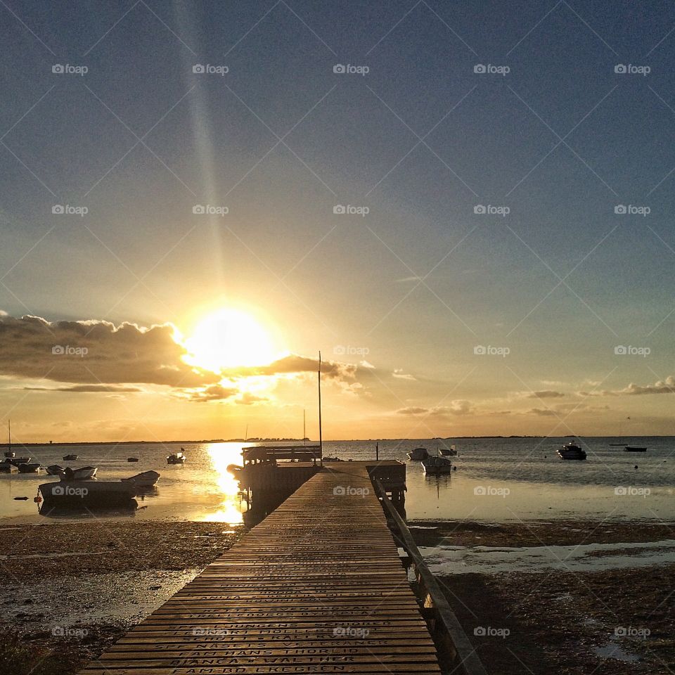 Sunset in the harbour 