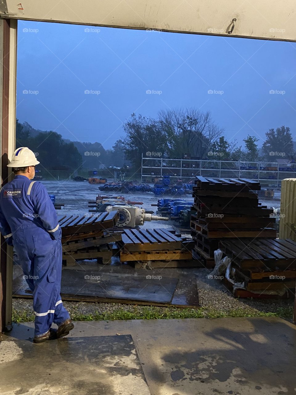 Weighting out the lightning 