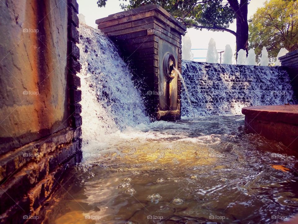 Fountain Sideview